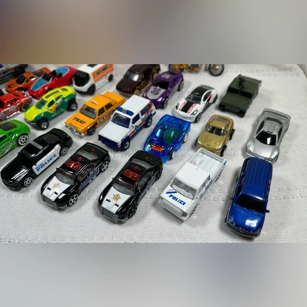 Toy Cars Lot 24 ct.